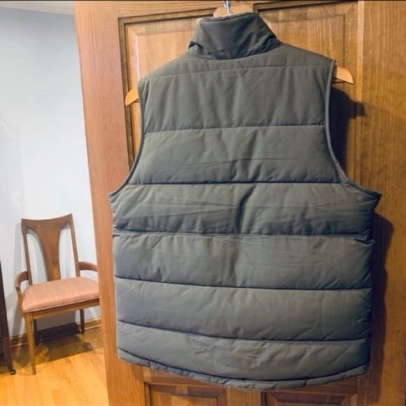 CARHARTT MONTANA INSULATED Relaxed Fit Reversible Vest - Picture 4 of 12
